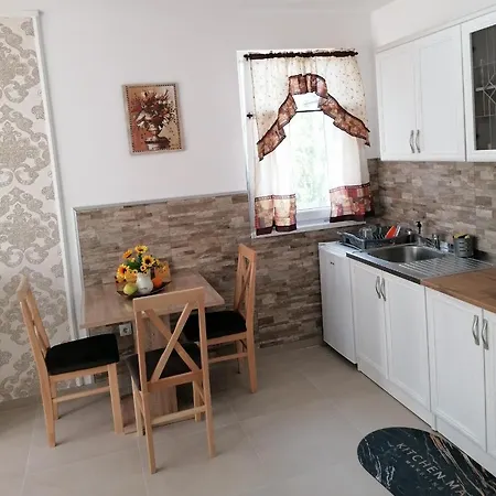 Kristi Lux Jezero - New With Balcony And Free Parking *
